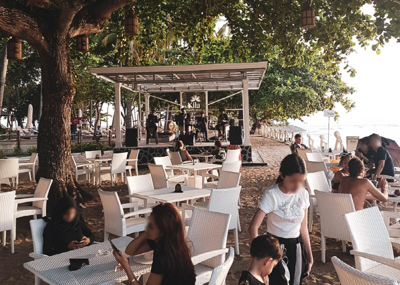 롬복 승기기 비치클럽