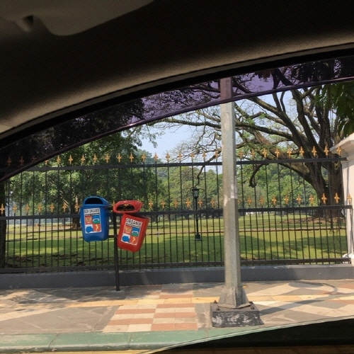 이스타나 보고르