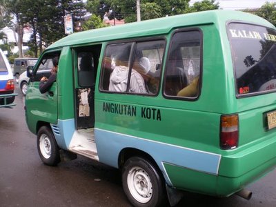 인도네시아 교통 앙꼿